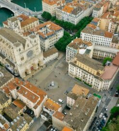Les passages secrets et cours cachées de Lyon